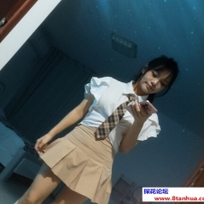 #重庆#,#扫街#,#探店# 是一只至少5年的老鸡了到处跑